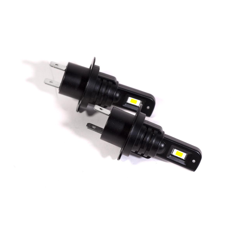 Комплект світлодіодних ламп V9 H7 12-24 V 40 W/set 6500 K